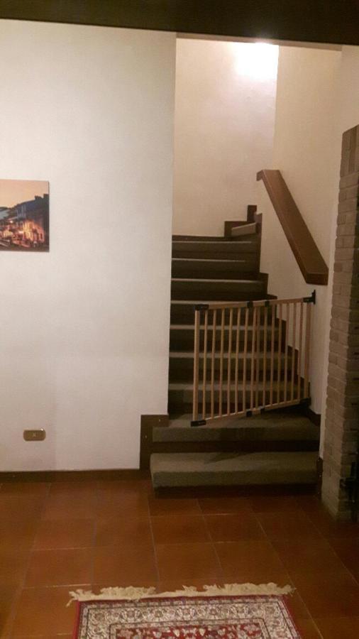 Villa Tulipani Rho Esterno foto