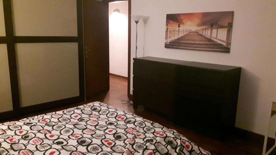 Villa Tulipani Rho Esterno foto